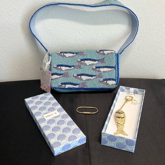 Made In India | Sardine Beaded Bag ~ w/ Free Bag Charm & Clip!! 🐟 - Picture 1 of 16